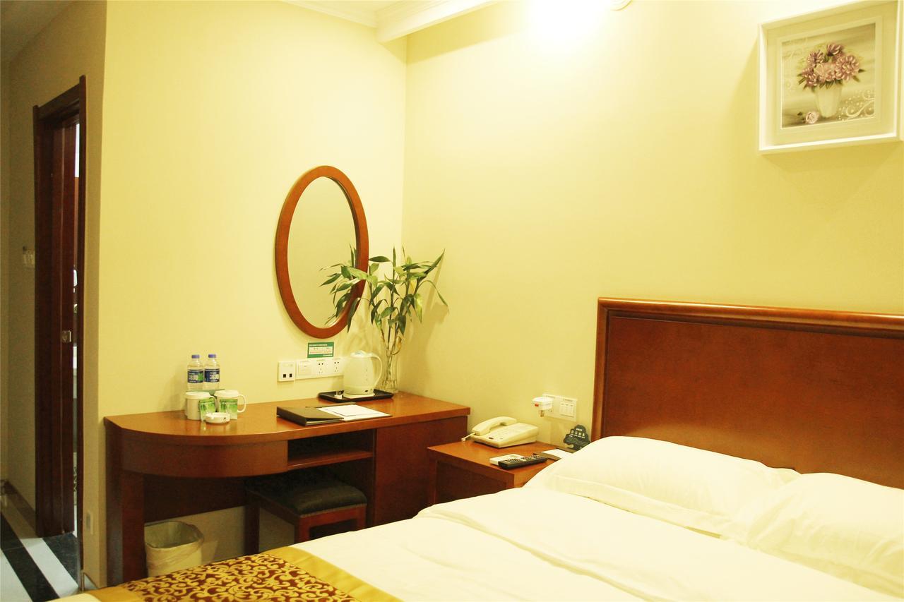 Greentree Inn Anhui Huangshan She County Huizhou Ancient City Middle Huangshan Road Business Hotel Dış mekan fotoğraf